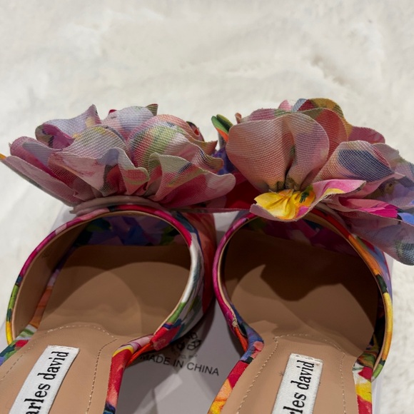 Charles David Colorful Floral Heels,size 7M - Picture 17 of 17